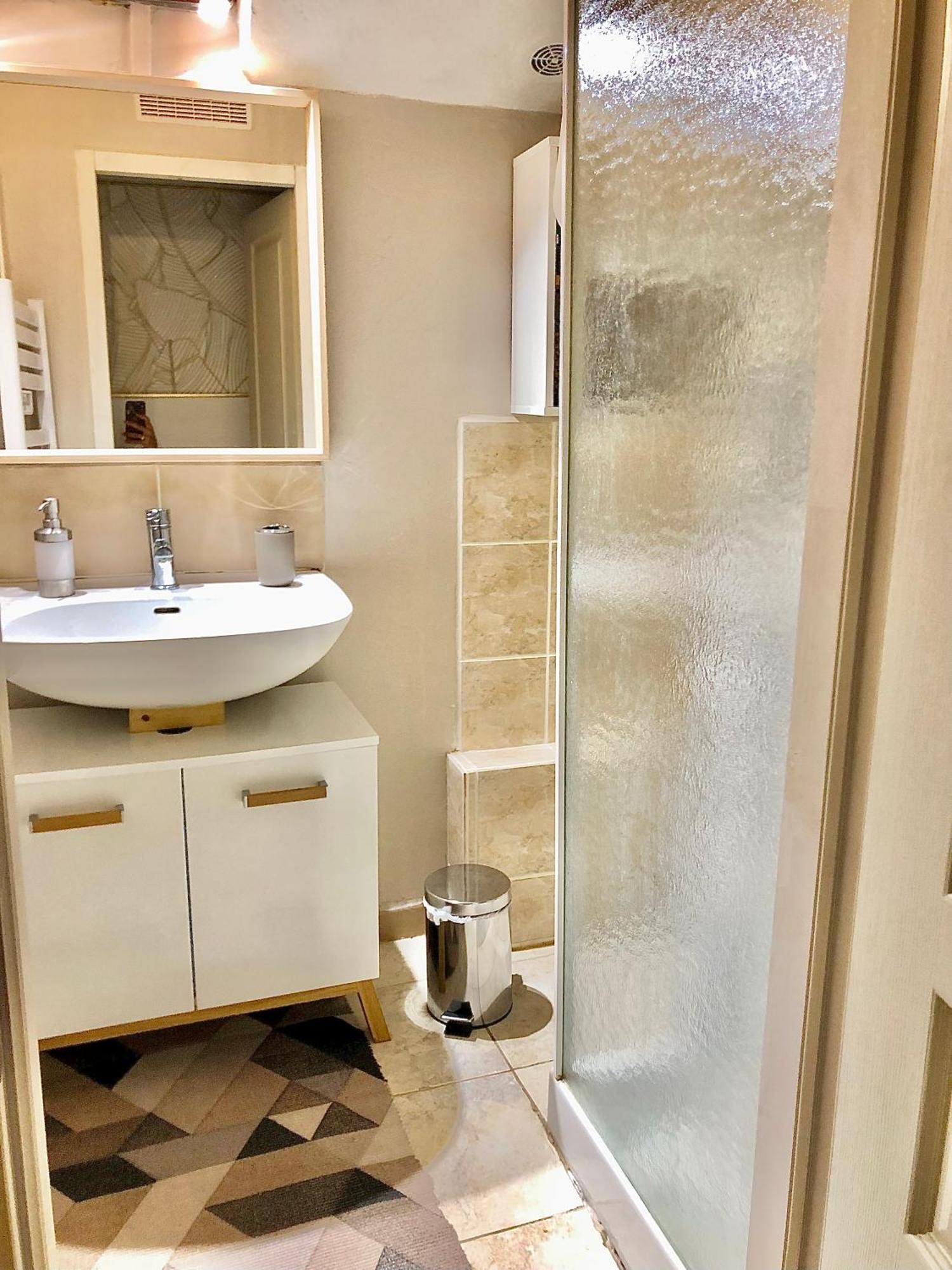 Petit Loft Sur Jardin En Centre-Ville Uzès Eksteriør billede