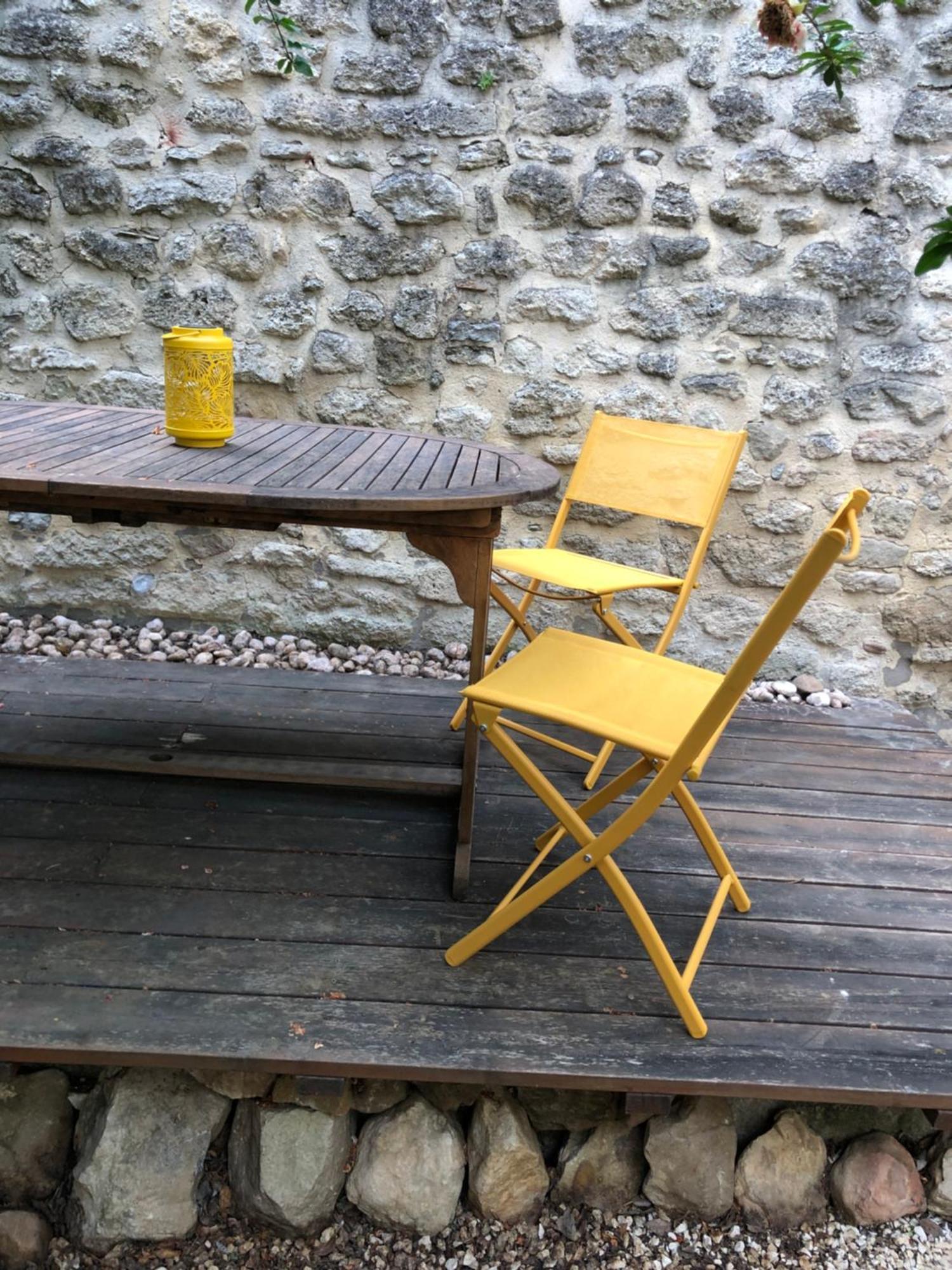 Petit Loft Sur Jardin En Centre-Ville Uzès Eksteriør billede